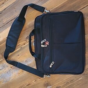 SWISSGEAR WENGER Laptop Friendly Briefcase, Black, Unisex